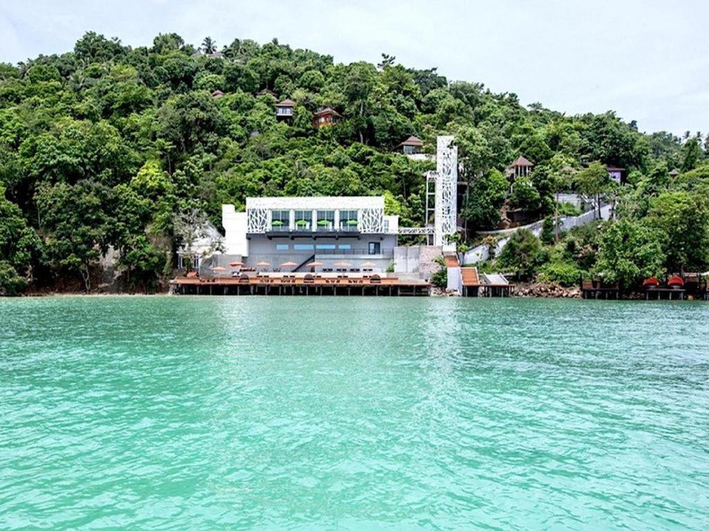 Villa 360 Resort And Spa Phi Phi-öarna Exteriör bild